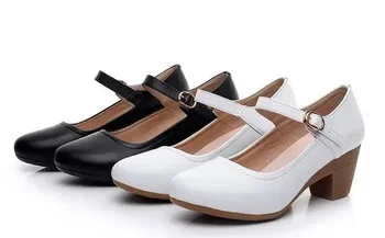 2023 chinelos de Couro para mulheres no verão de desgaste do tendão macio sapatos de praia M-698567