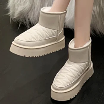 2023 Novos Sapatos para as Mulheres Sólido Mulheres Botas de Inverno do Dedo do pé Redondo Sólido de Pelúcia Quente e Confortável Plataforma à Prova de Água Casual Botas de Neve