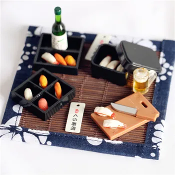 Casa De Bonecas Mini Sushi Placa Tapete Bandeja Do Almoço Izakaya Decoração Em Miniatura De Itens De Comida Sushi Sashimi Casinha De Bonecas Acessórios De Cozinha